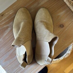 Steve Madden Tan Suede Ankle Boots 8